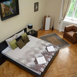 Appartement met Drie Slaapkamers